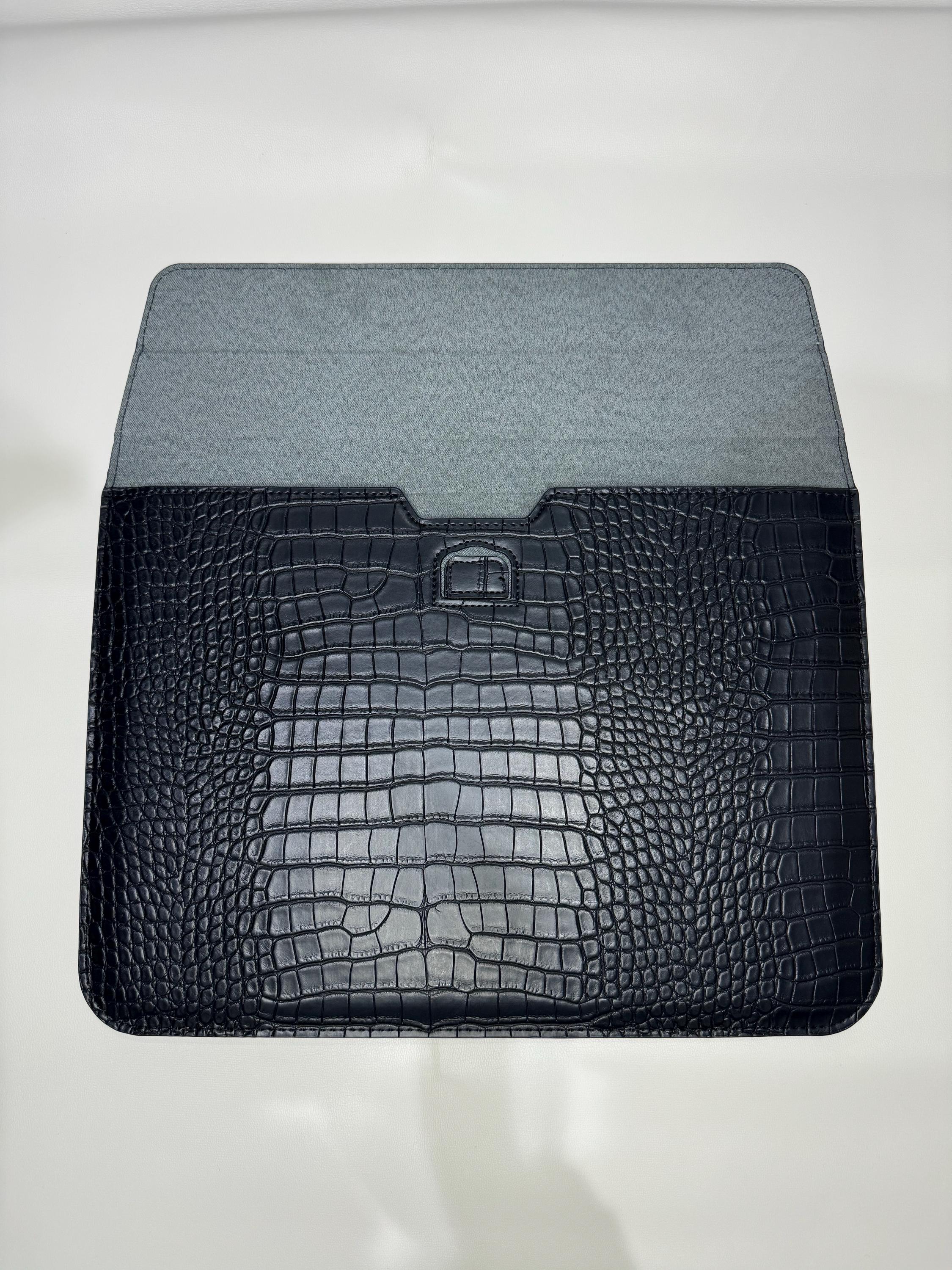 15 Inch laptop case in black croc | personalised with any name or initials | laptop sleeve | tablet cover| laptop bag
