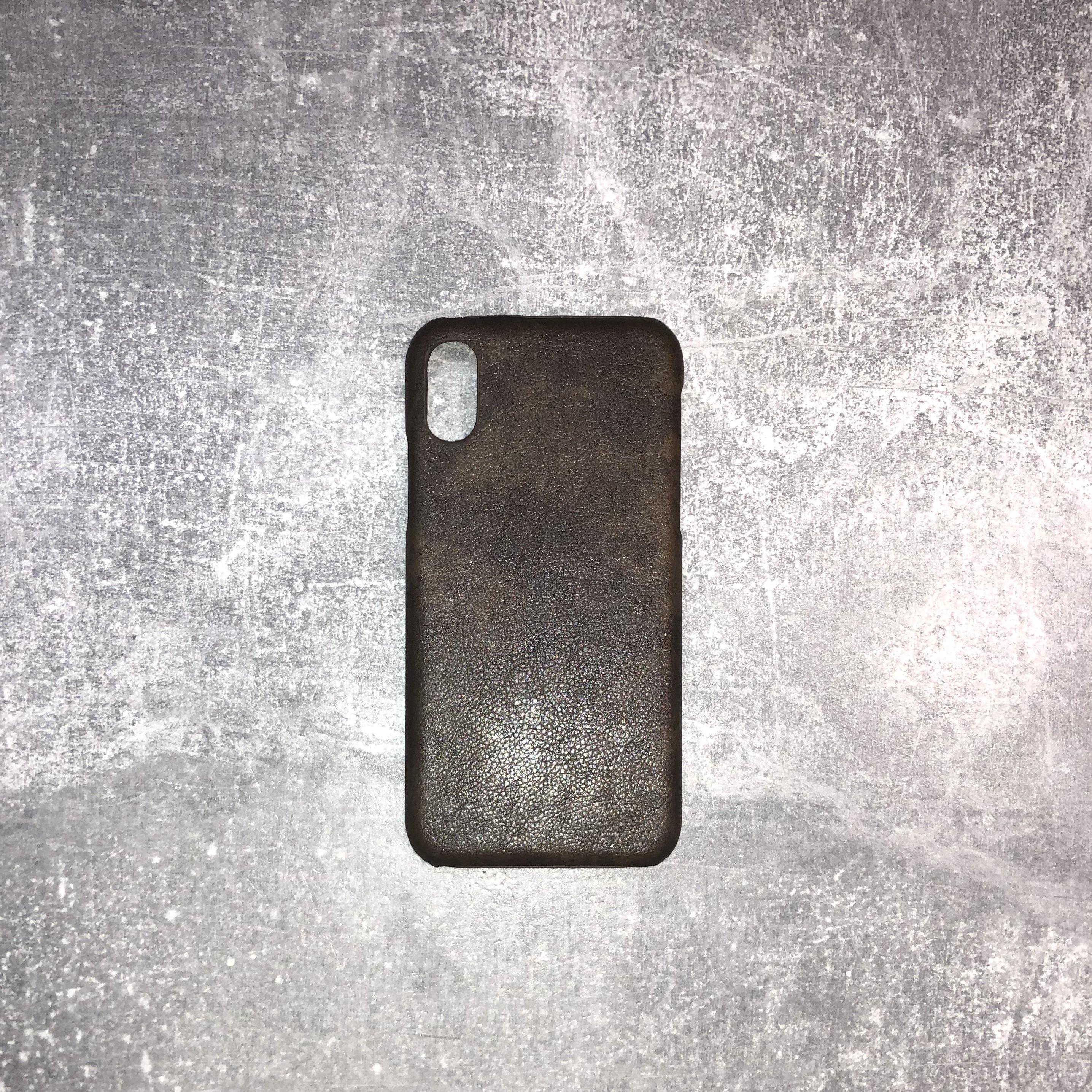iPhone XS Max PU leather case personalised with name or initials - PersonalisebyLisa