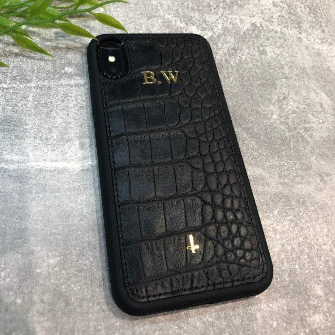 iPhone XR genuine leather phone case personalised with name or initials - PersonalisebyLisa